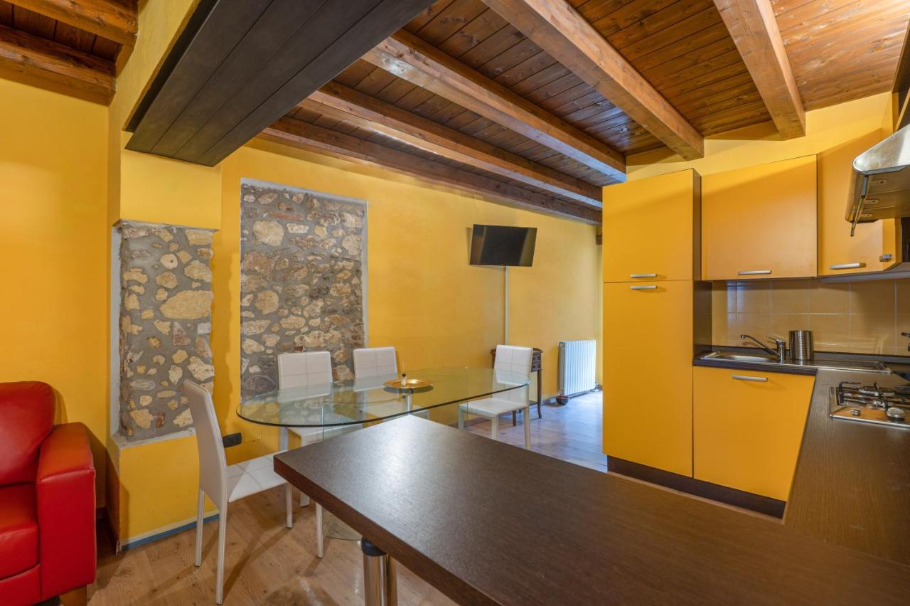 Stylish 2 Bedroom With Balcony Verona Ngoại thất bức ảnh