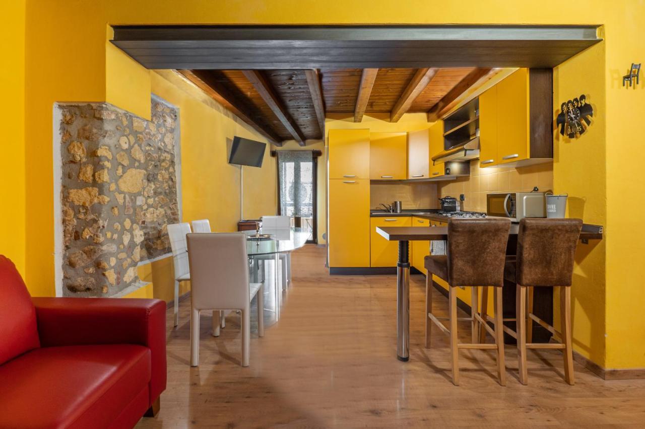 Stylish 2 Bedroom With Balcony Verona Ngoại thất bức ảnh
