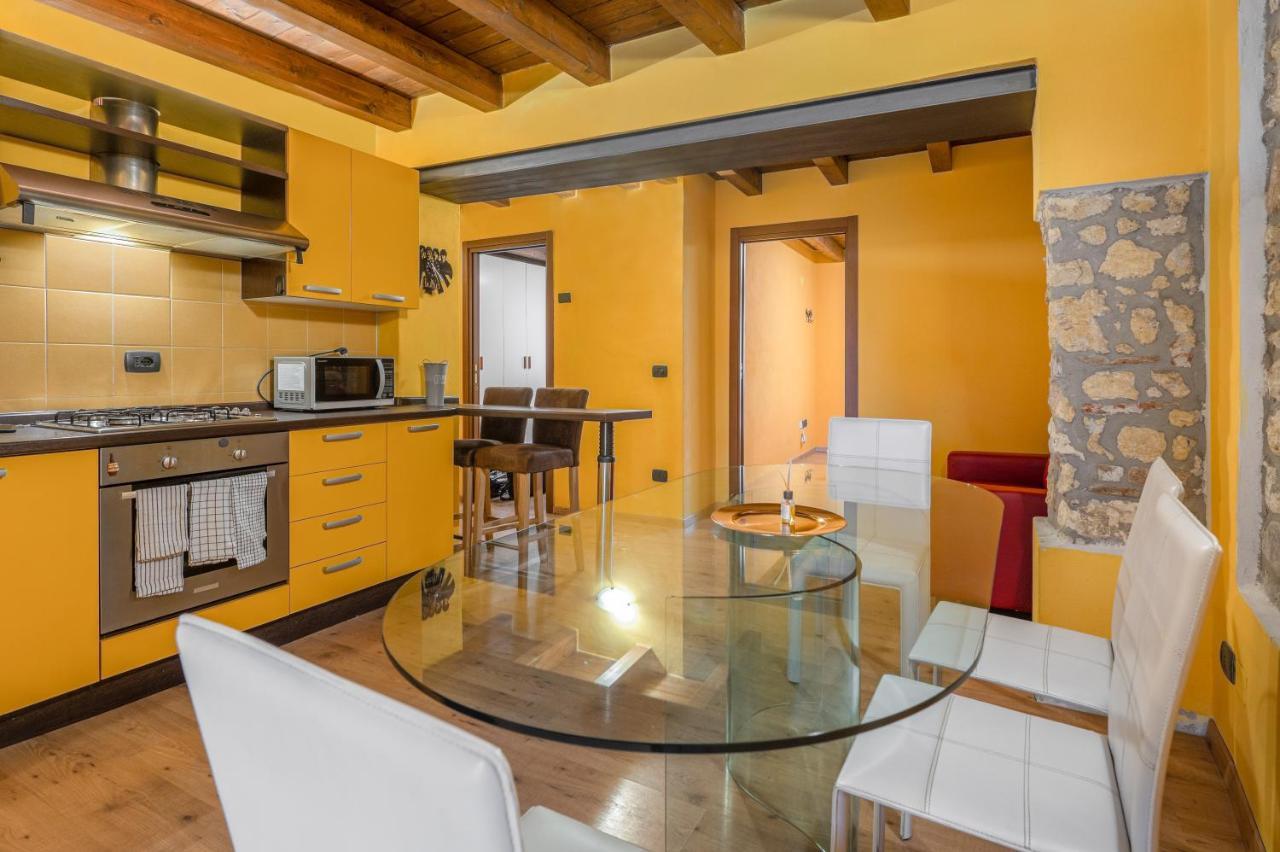 Stylish 2 Bedroom With Balcony Verona Ngoại thất bức ảnh